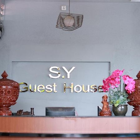 Sy Guesthouse Phnom-Penh Buitenkant foto