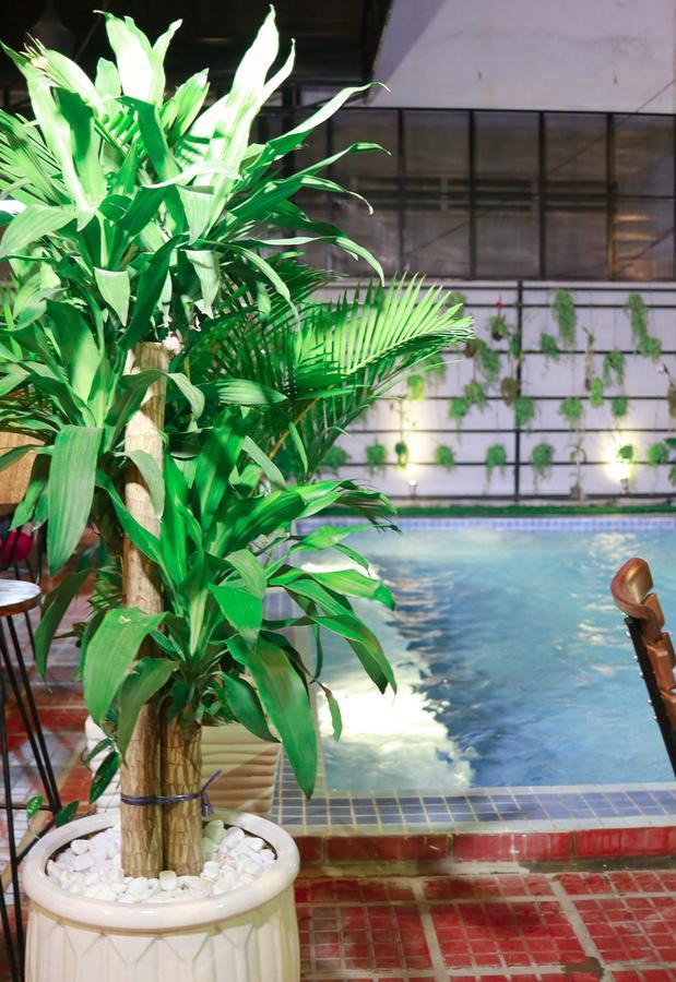 Sy Guesthouse Phnom-Penh Buitenkant foto