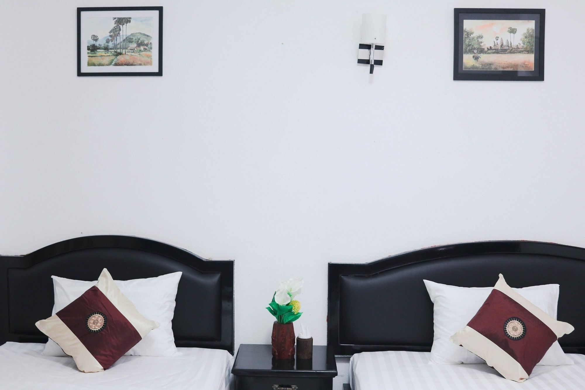 Sy Guesthouse Phnom-Penh Buitenkant foto